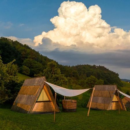 Glamping - Ekoloska Kmetija Kozman Žalec Buitenkant foto